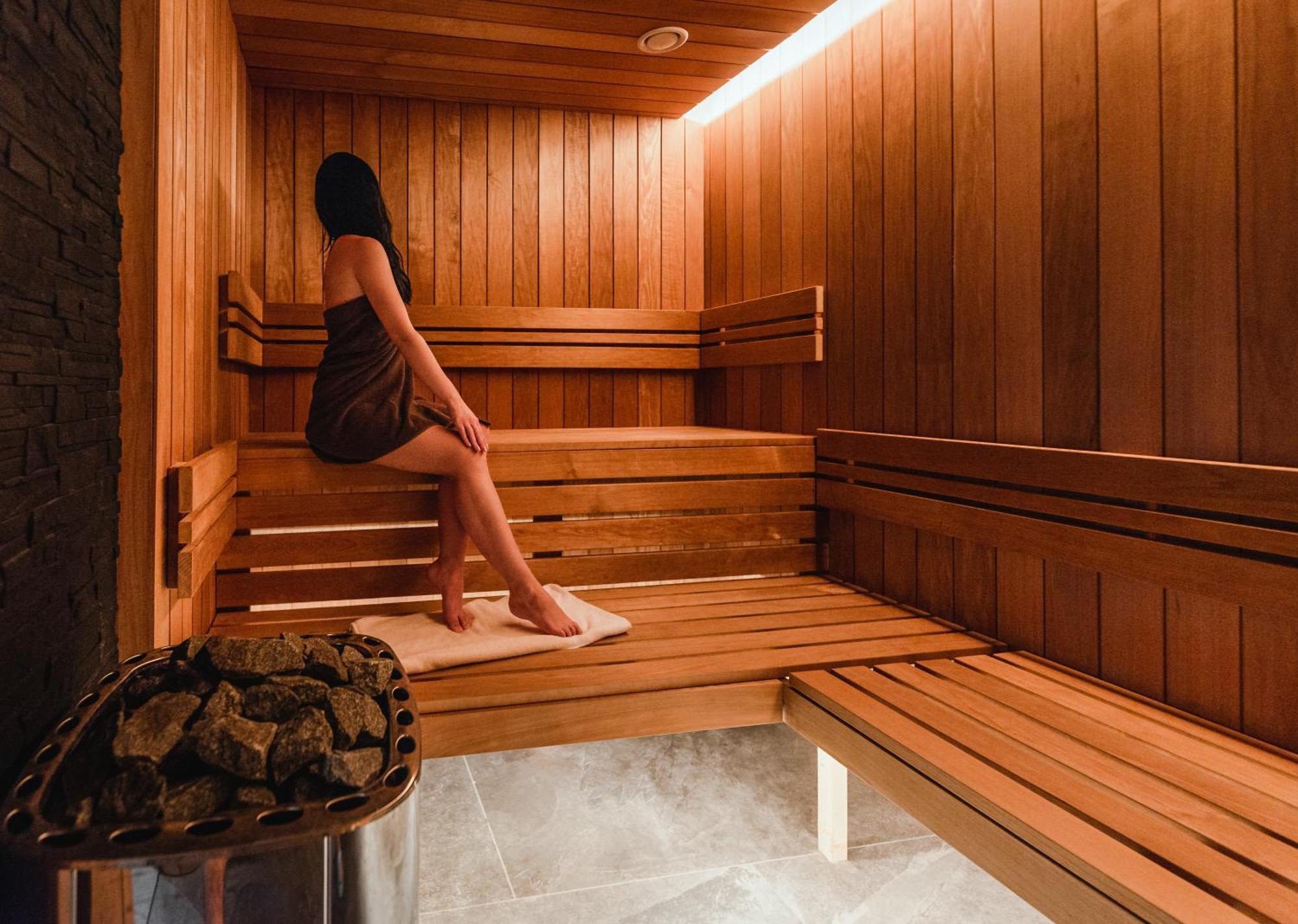 Zloty Horyzont Hotel & Resort 斯克拉斯卡波伦巴 外观 照片