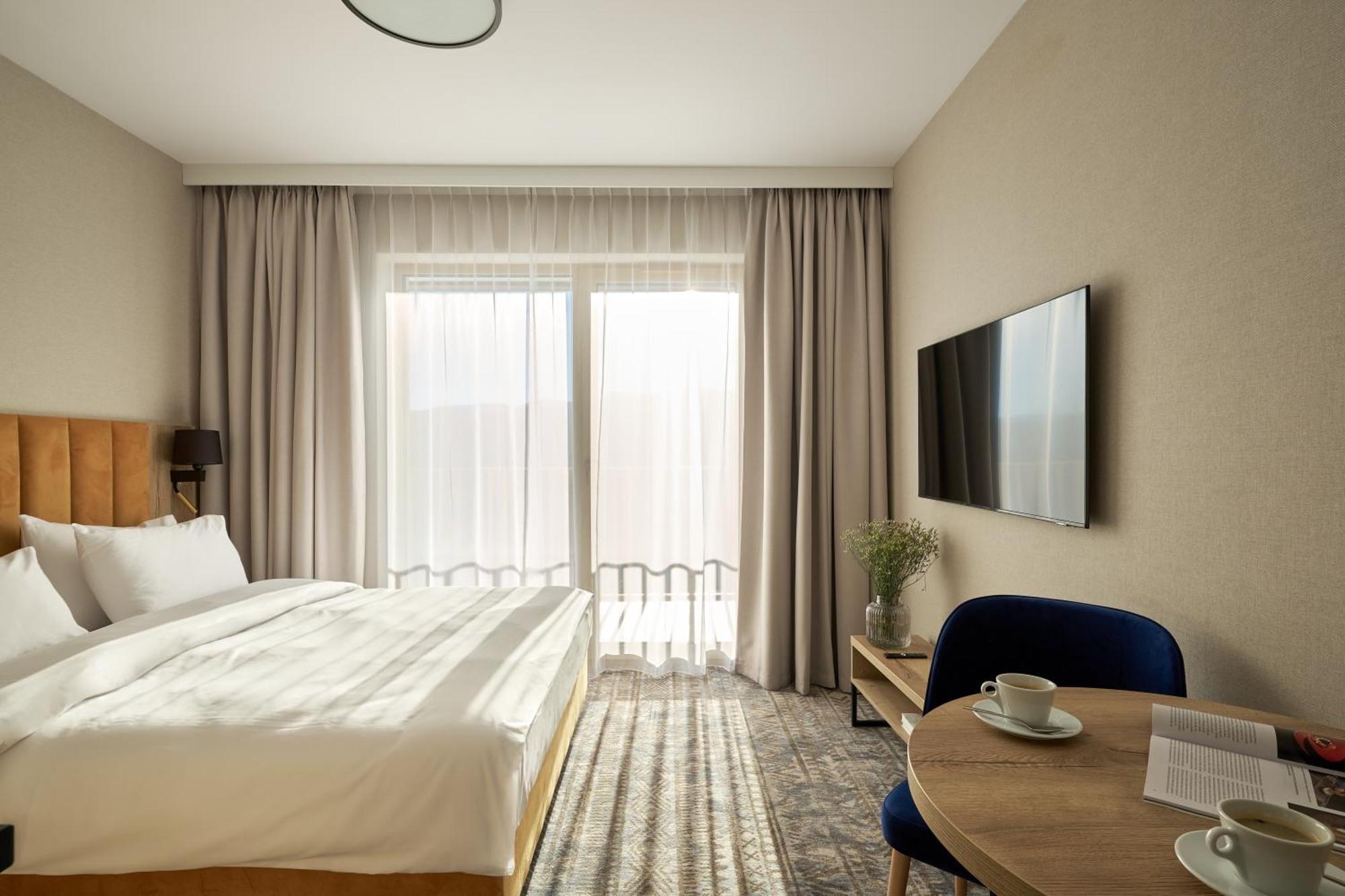 Zloty Horyzont Hotel & Resort 斯克拉斯卡波伦巴 外观 照片
