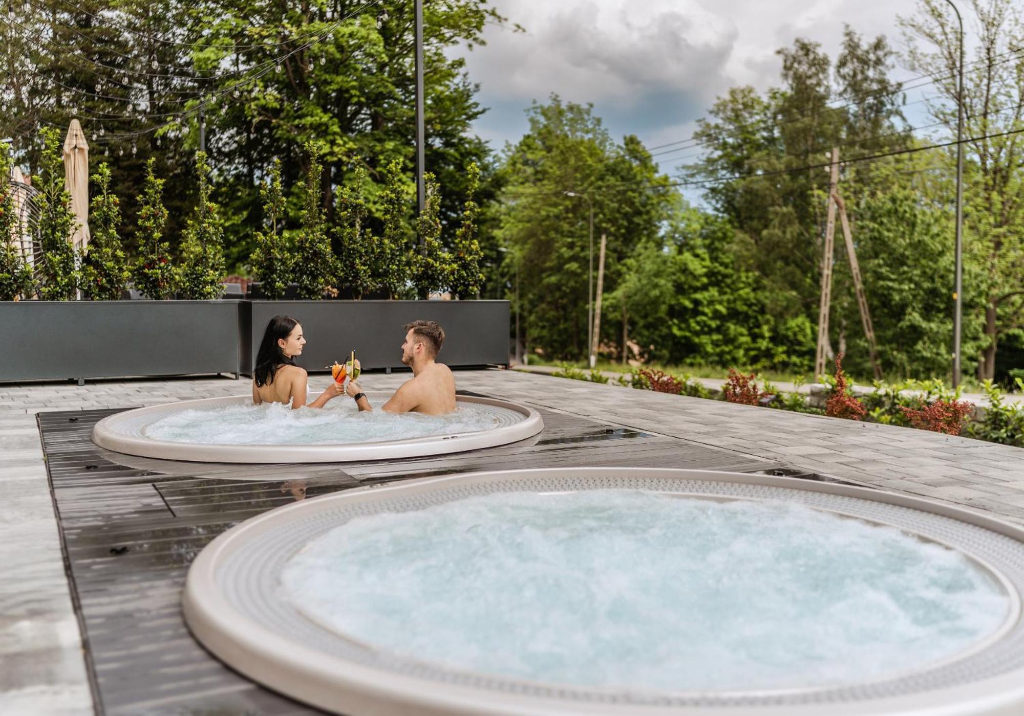Zloty Horyzont Hotel & Resort 斯克拉斯卡波伦巴 外观 照片